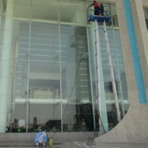 airports-facade-cleaning شست شوی نمای ساختمان فرودگاه 