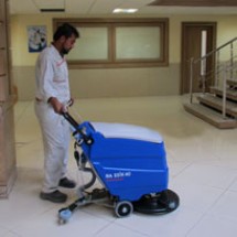 halls-and-office-spaces-scrubber-dryer زمین شوی سالن ها و فضا های اداری 