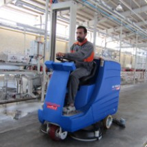 floor-and-factories-area-scrubber کف شوی محوطه کارخانه سرامیک