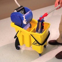 cleaning training centers with trolley نظافت مراکز آموزشی با ترولی