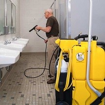 restroom no touch cleaning نظافت سرویس بهداشتی با اسپری مکش پرفشار