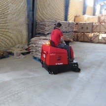 cement warehouse cleaning by industrial floor swee نظافت انبار سیمان با سوییپر