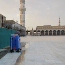 scrubber-for-cleaning-mosque کفشوی شبستان مسجد