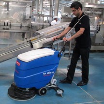 warehouses-scrubber-dryer کفشوی انبار صنایع غذایی